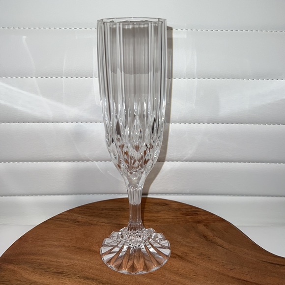 Replacement Piece Fluted Crystal Park Lane by Mikasa Crystal Champagne Flutes - Picture 1 of 8